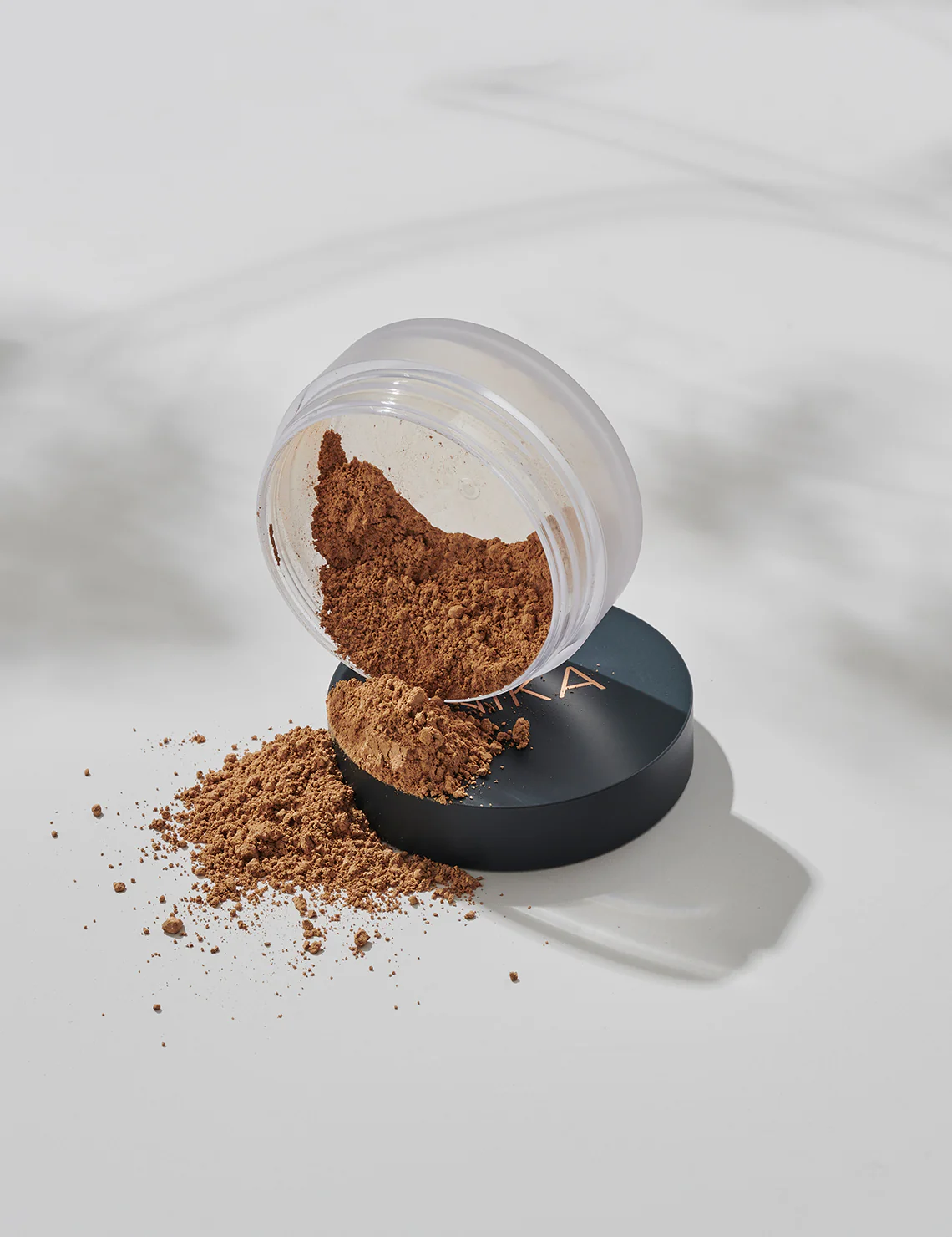 INIKA Organic Loose Mineral Bronzer (Sunkissed) - Image 4