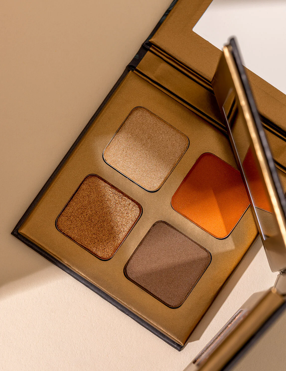 INIKA Organic Quad Eyeshadow Palette (Sunset) - Image 3