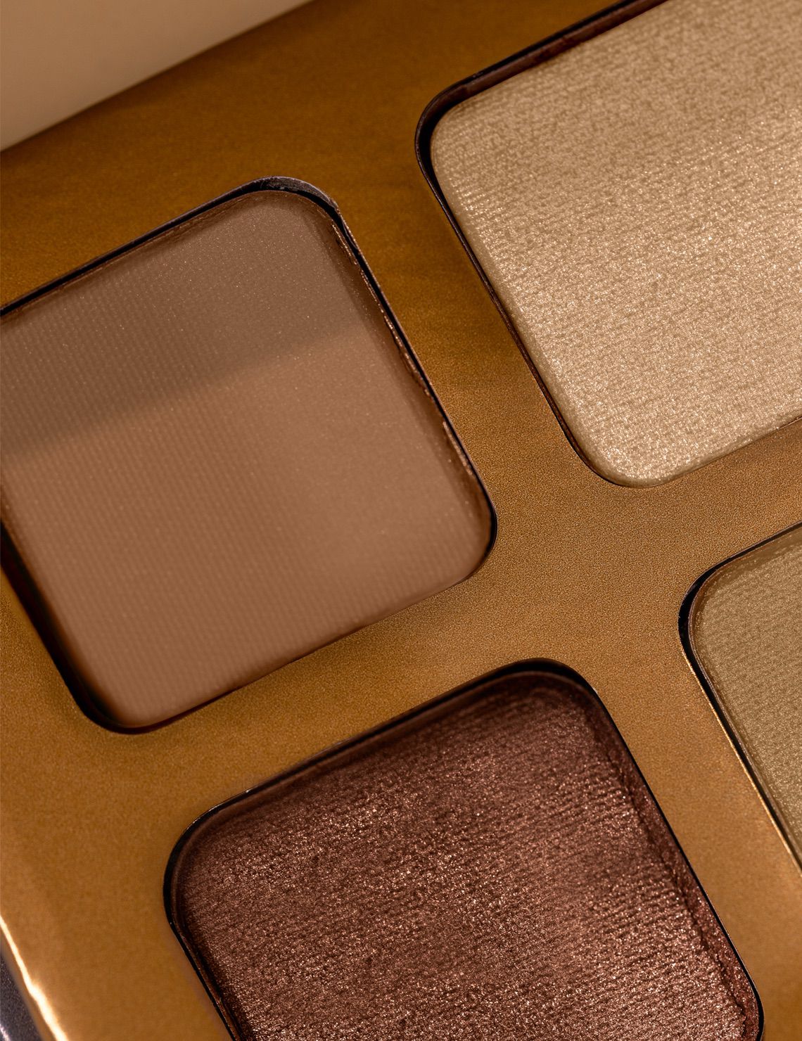 INIKA Organic Quad Eyeshadow Palette (Wind) - Image 4