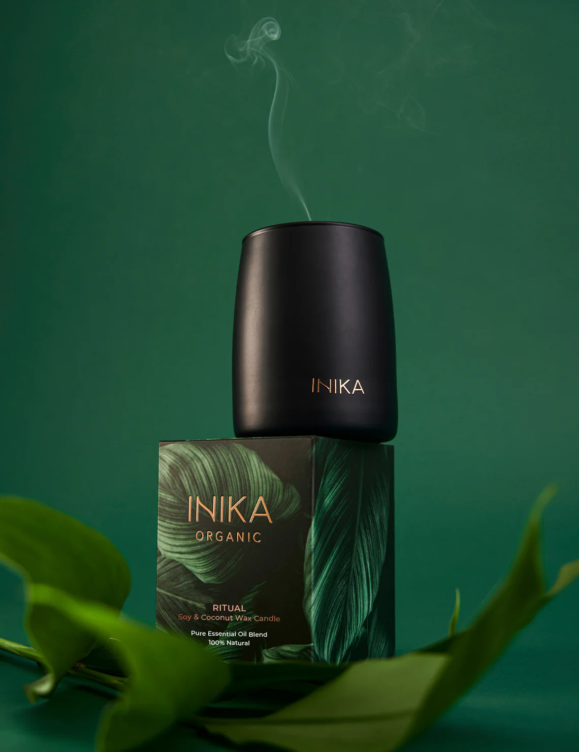 INIKA Organic Ritual Soy & Coconut Candle - Image 3